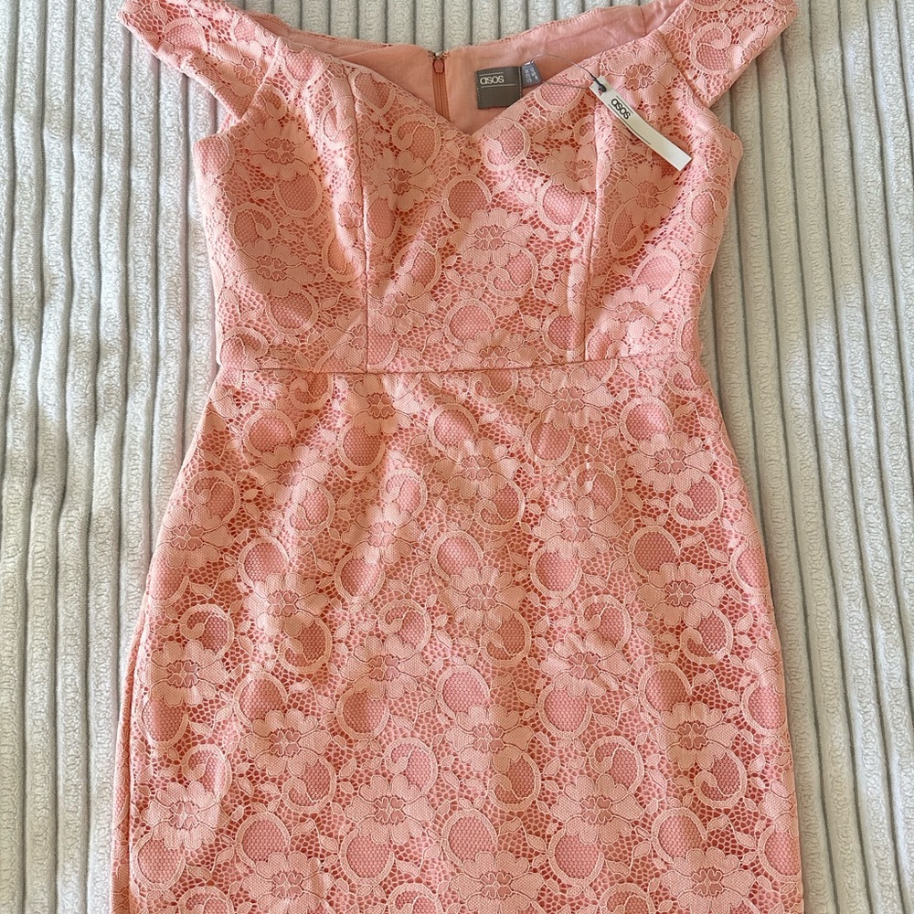 ASOS Dress off the shoulder knee/past knee length pink lace bodycon dress size 8